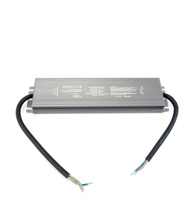 Fonte 12V blindada IP67 8,3A 100W bivolt Nordecor